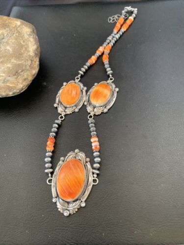 Navajo Pearls Orange Spiny Oyster Pendant Necklace | Sterling Silver | Authentic Native American Handmade | 10808