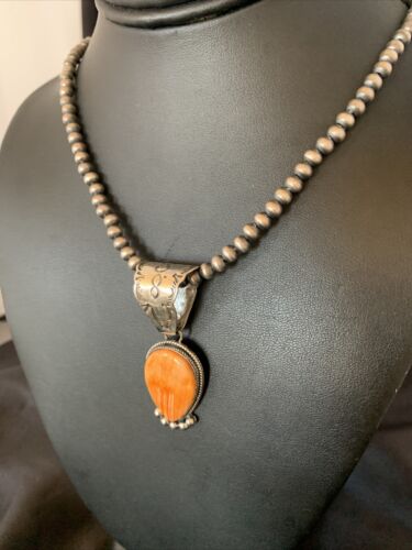 Navajo Orange Spiny Oyster Pendant Necklace | Sterling Silver | Authentic Native American Handmade | 13075