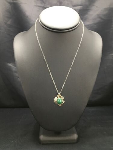 Navajo Green Malachite Pendant Necklace | Sterling Silver | 18" Chain | Authentic Native American Handmade | 2535