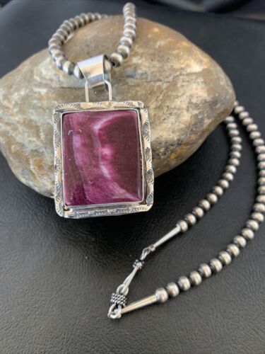 Navajo Pearls Purple Spiny Oyster Pendant Necklace | Sterling Silver | Authentic Native American Handmade | 10946