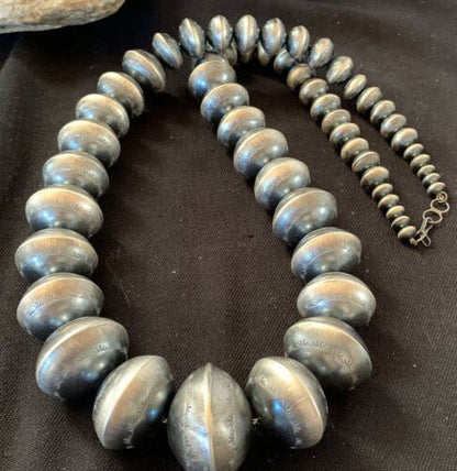 Navajo Handmade Stamped Sterling Silver Graduated Necklace | Native American | 30"| 221