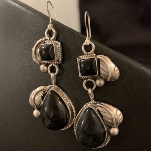 Southwestern Navajo Black Onyx Dangle Earrings | Sterling Silver | 1.5" | 1531