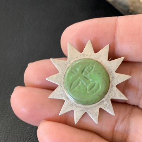 Old Pawn Navajo Green Gaspeite Sun Face Pin Pendant | Sterling Silver | Authentic Native American Handmade | 12132