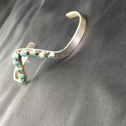 Navajo Old Pawn Blue Turquoise Bracelet | Sterling Silver | Authentic Native American Handmade | 10240