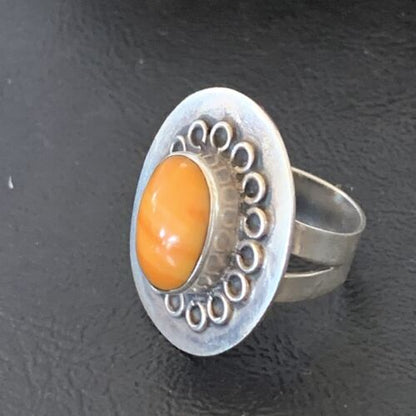 Native American Imported Sterling Silver Orange Spiny Oyster Ring | Sz 6 | Handmade | 10413 - Masha USA