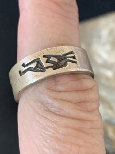 Native American Navajo Stamped Sterling Silver Pueblo Ring | Sz 7 | 11979 - Masha USA