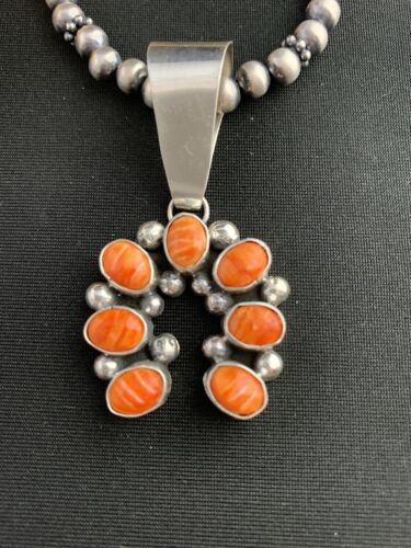 Navajo Pearls Sterling Necklace | Orange Spiny Oyster Cluster Naja Pendant | Native American 21" | 00189