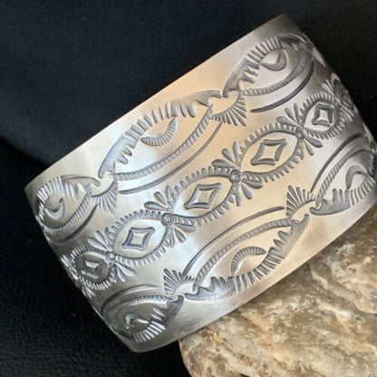 Navajo Stamped Cuff Bracelet | Sterling Silver | Authentic Native American Handmade | 14124