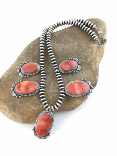 Navajo Red Spiny Oyster Pendant Squash Necklace | Sterling Silver | 16" | Authentic Native American Handmade | 4536