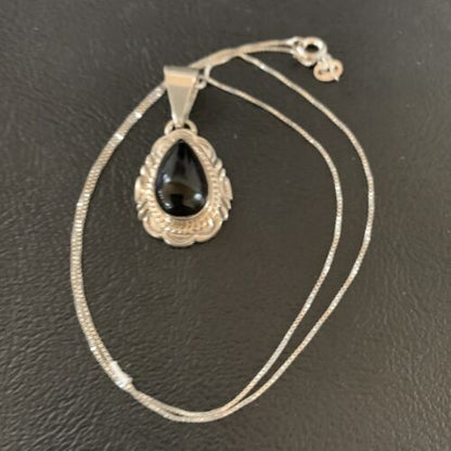 Navajo Black Onyx Pendant | Sterling Silver | Authentic Native American Handmade | 13298
