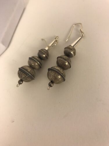 Navajo Sterling Silver Handmade Pearls Earrings | 1.5" | 10201