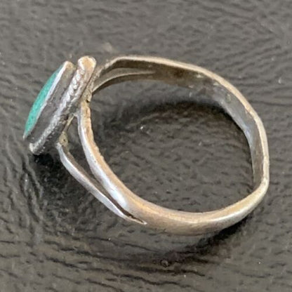 Navajo Green Malachite Ring | Sterling Silver | Sz 5.5 | Authentic Native American Handmade | 10873