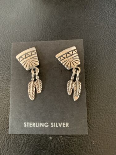 Old Pawn Women's Southwestern Stud Earrings | Sterling Silver Rug Design | 1" | 13041