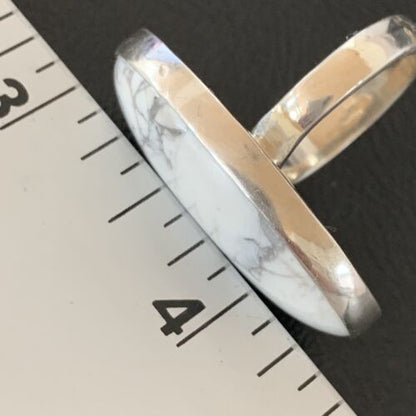 Native American Women's Navajo White Howlite Ring | Sterling Silver | Sz 8 | 11725