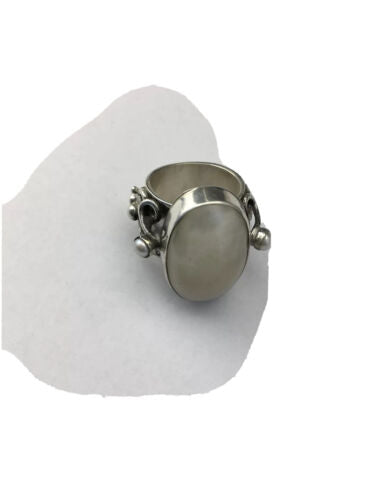 Southwestern Navajo White Mabe Pearl Ring | Sterling Silver | Sz 8 | Authentic Native American Handmade | 01722