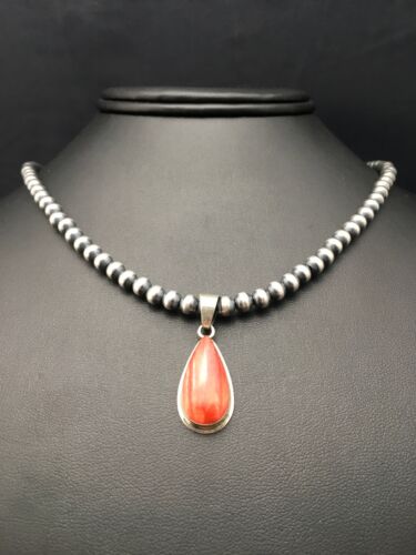 Navajo Red Spiny Oyster Pendant Necklace | Sterling Silver | Authentic Native American Handmade | 4412