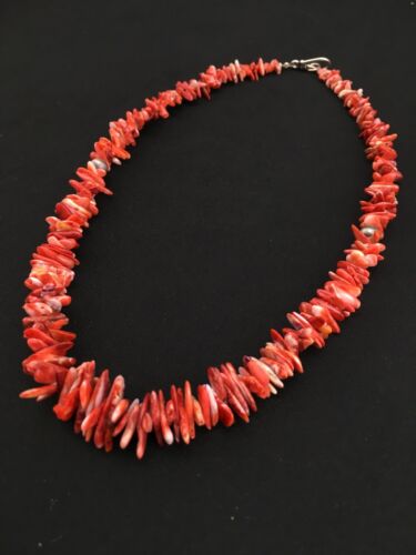 Navajo Red Spiky Spiny Oyster Necklace | Sterling Silver | Authentic Native American | 18" | 4772