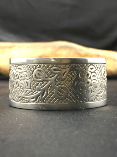 Southwestern Navajo Stamped Children's Cuff Bracelet | Sterling Silver | Authentic Native American Handmade | 4052