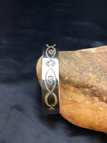 Navajo Bear Bracelet | Sterling Silver | Authentic Native American Handmade | 8935 - Masha USA