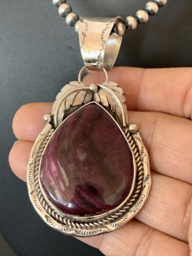 Southwestern Sterling Silver Navajo Pearls Pendant | Purple Spiny Oyster | Authentic Native American Handmade | 803