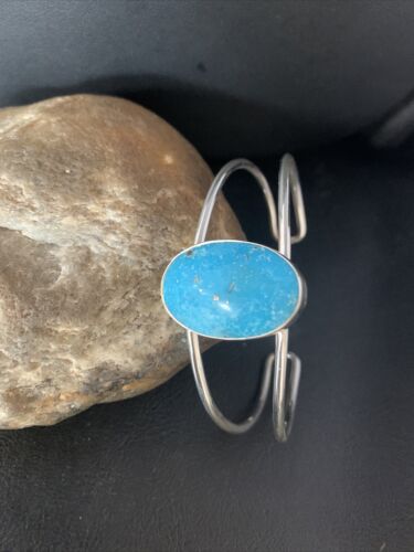 Women's Sterling Silver Blue Kingman Turquoise Cuff Bracelet | Authentic Native American Handmade | 14067