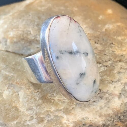 Southwestern Navajo Cinnabrite Ring | White Black | Sterling Silver | Sz 7.5 | 01560