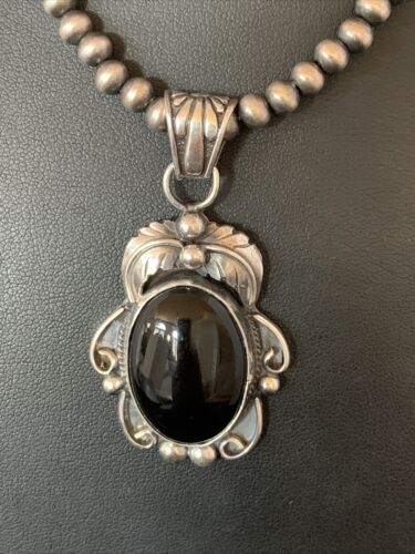 Native American Men's Navajo Pearls Necklace Pendant | Sterling Silver Black Onyx | 13091