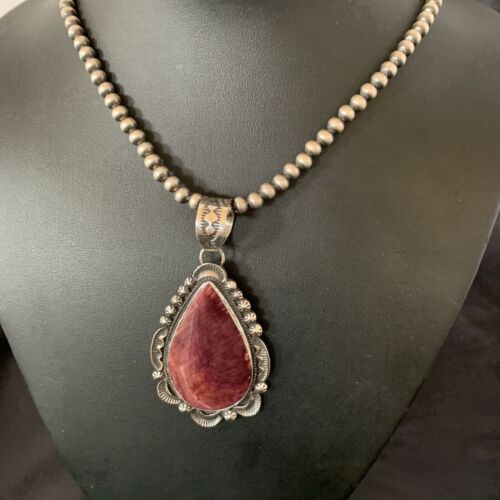 Native Navajo Sterling Silver Purple Spiny Oyster Necklace Pendant 11309