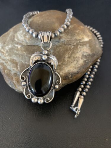 Native American Men's Navajo Pearls Necklace Pendant | Sterling Silver Black Onyx | 13091
