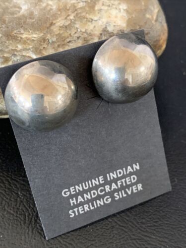 Old Pawn Women's Southwestern Oval Stud Earrings | Sterling Silver | 1" | 13005