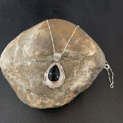 Navajo Black Onyx Pendant | Sterling Silver | Authentic Native American Handmade | 13298