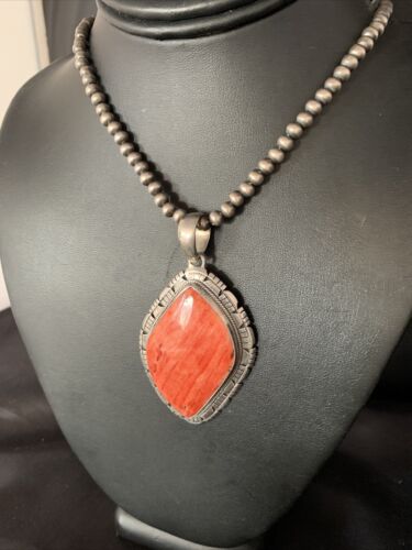 Navajo Red Spiny Oyster Pendant Necklace | Sterling Silver | Authentic Native American Handmade | 13788