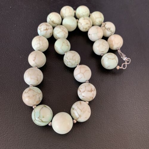 Native American Women's Navajo Green Jade Bead Necklace | Sterling Silver | 16mm | 18" | 13264