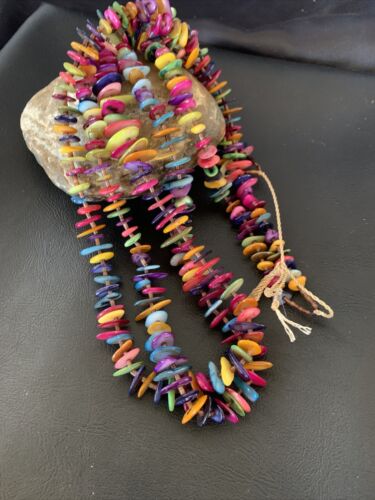 Native American Santo Domingo Mixed Color Shell Bead Necklace | 34" | 12002