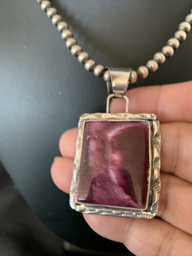 Navajo Pearls Purple Spiny Oyster Pendant Necklace | Sterling Silver | Authentic Native American Handmade | 10946