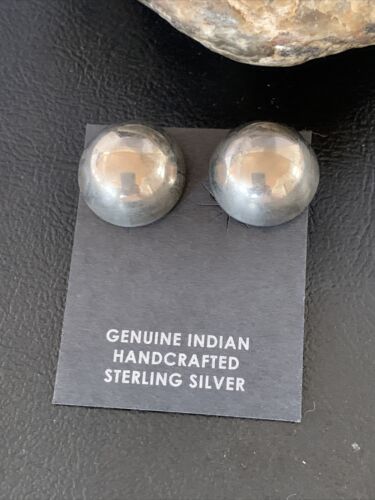 Old Pawn Women's Southwestern Oval Stud Earrings | Sterling Silver | 1" | 13005