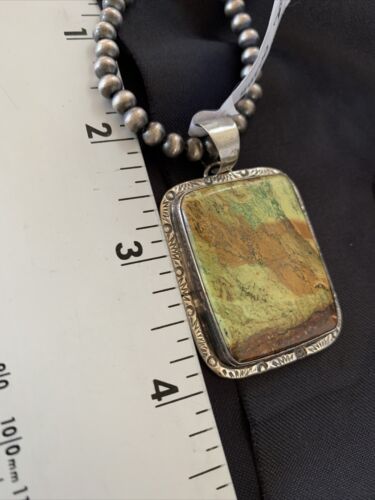 Navajo Pearls Necklace with Sterling Silver Green Gaspeite Beads Pendant | Authentic Native American Handmade | 395
