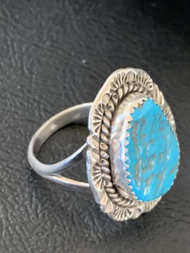 Southwestern Navajo Blue Kingman Turquoise Ring | Sterling Silver | Sz 8 | 12211