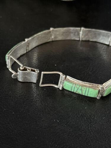 Native American Women's Green Gaspeite Inlay Link Bracelet | Sterling Silver | 7.5" | 14270