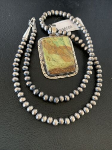 Navajo Pearls Necklace with Sterling Silver Green Gaspeite Beads Pendant | Authentic Native American Handmade | 395