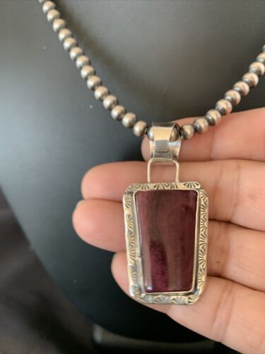 Navajo Pearls Purple Spiny Oyster Pendant Necklace | Sterling Silver | Authentic Native American Handmade | 10947