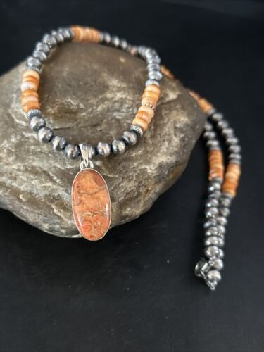 Navajo Orange Spiny Oyster Pendant Necklace | Sterling Silver Naja | Authentic Native American Handmade | 14301