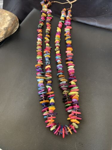 Native American Santo Domingo Mixed Color Shell Bead Necklace | 34" | 12002 - Masha USA