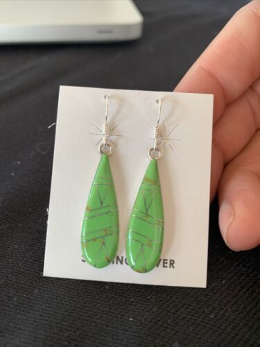Southwestern Navajo Green Gaspeite Inlay Earrings | Sterling Silver | 1.5" | 977