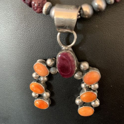 Navajo Sterling Silver Necklace | Purple Spiny Oyster Cluster Naja Pendant | 13146 - Masha USA