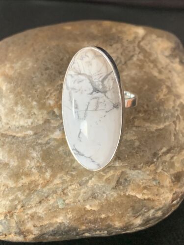 Southwestern Women's Navajo White Howlite Ring | Sterling Silver | Sz 9.5 | 11609