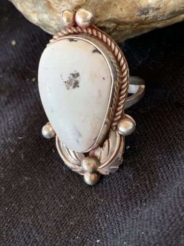 Southwestern Navajo White Buffalo Turquoise Ring | Sterling Silver | Sz 9 | 13088