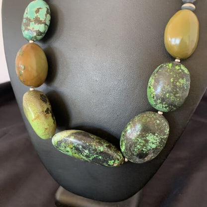 Navajo Sterling Silver Graduated Green Nugget Turquoise Necklace | Authentic Native American | 21" | 10726