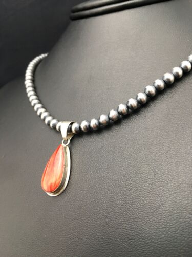 Navajo Red Spiny Oyster Pendant Necklace | Sterling Silver | Authentic Native American Handmade | 4412