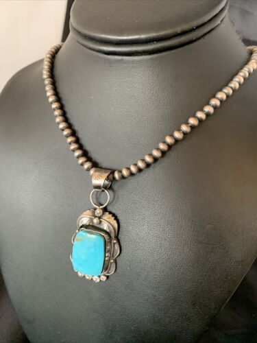 Men's Navajo Pearls Sterling Silver Necklace | Blue Kingman Turquoise Pendant | 12967